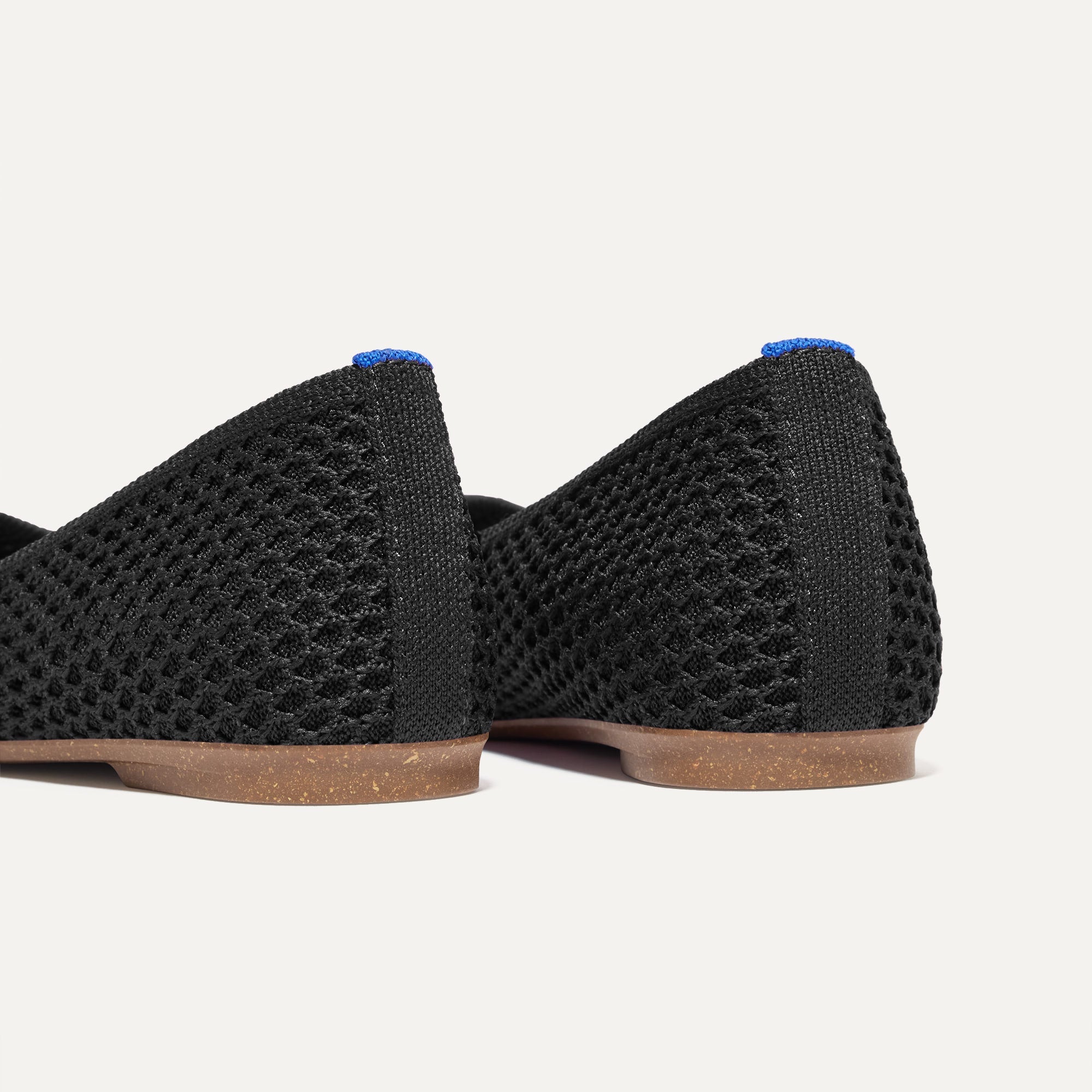 The Max Square - Black Mesh - Image 6