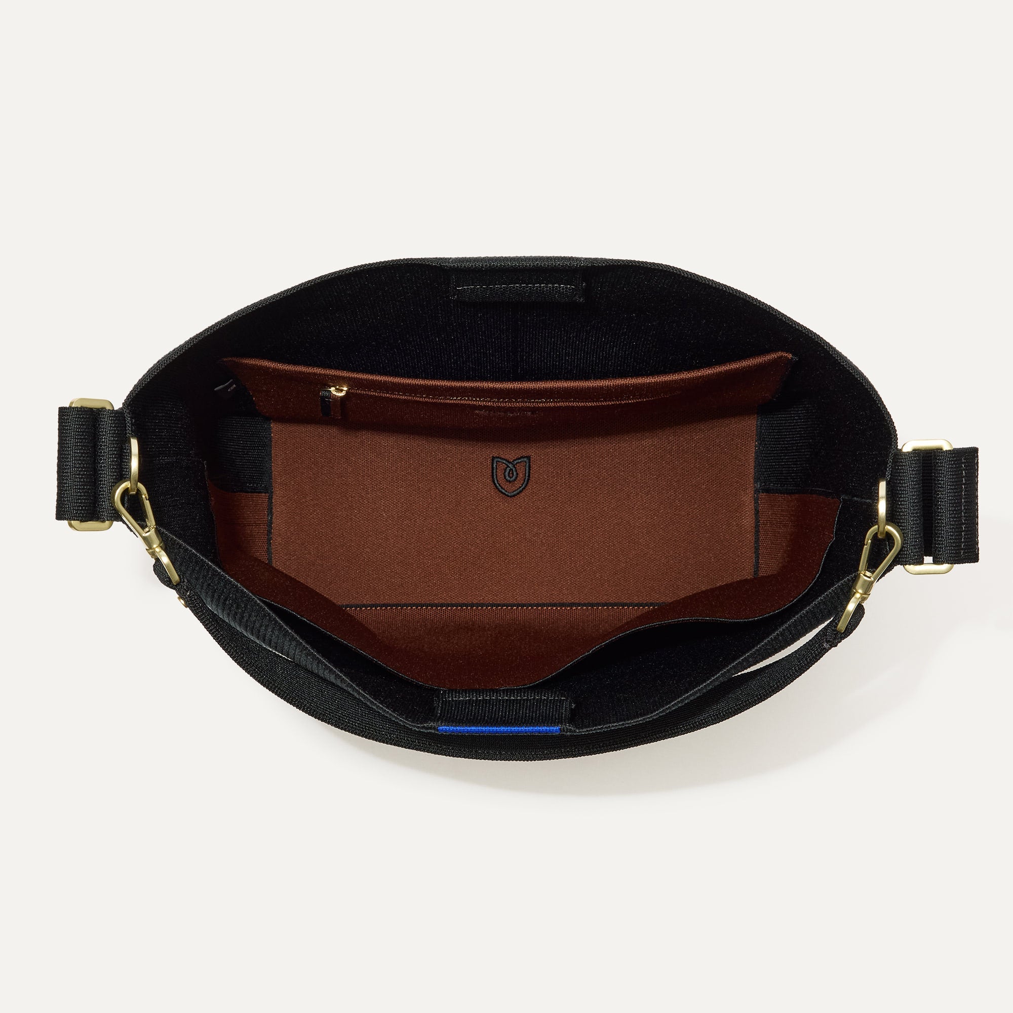 The ReVelvet? Bucket Bag - ReVelvet? Black - Image 7