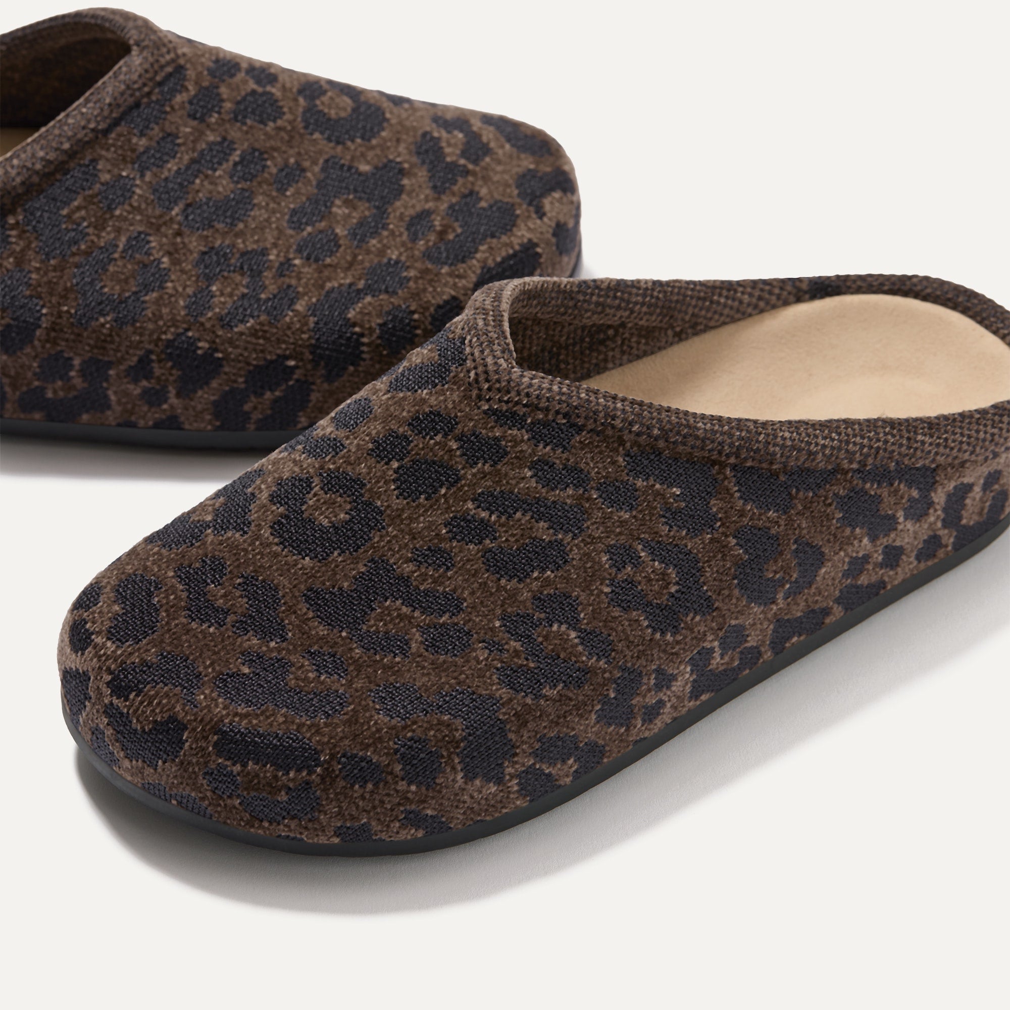 The ReVelvet? Casual Clog - ReVelvet? Cheetah - Image 2